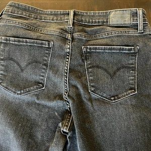 Levi's 721 High Rise Black Jeans